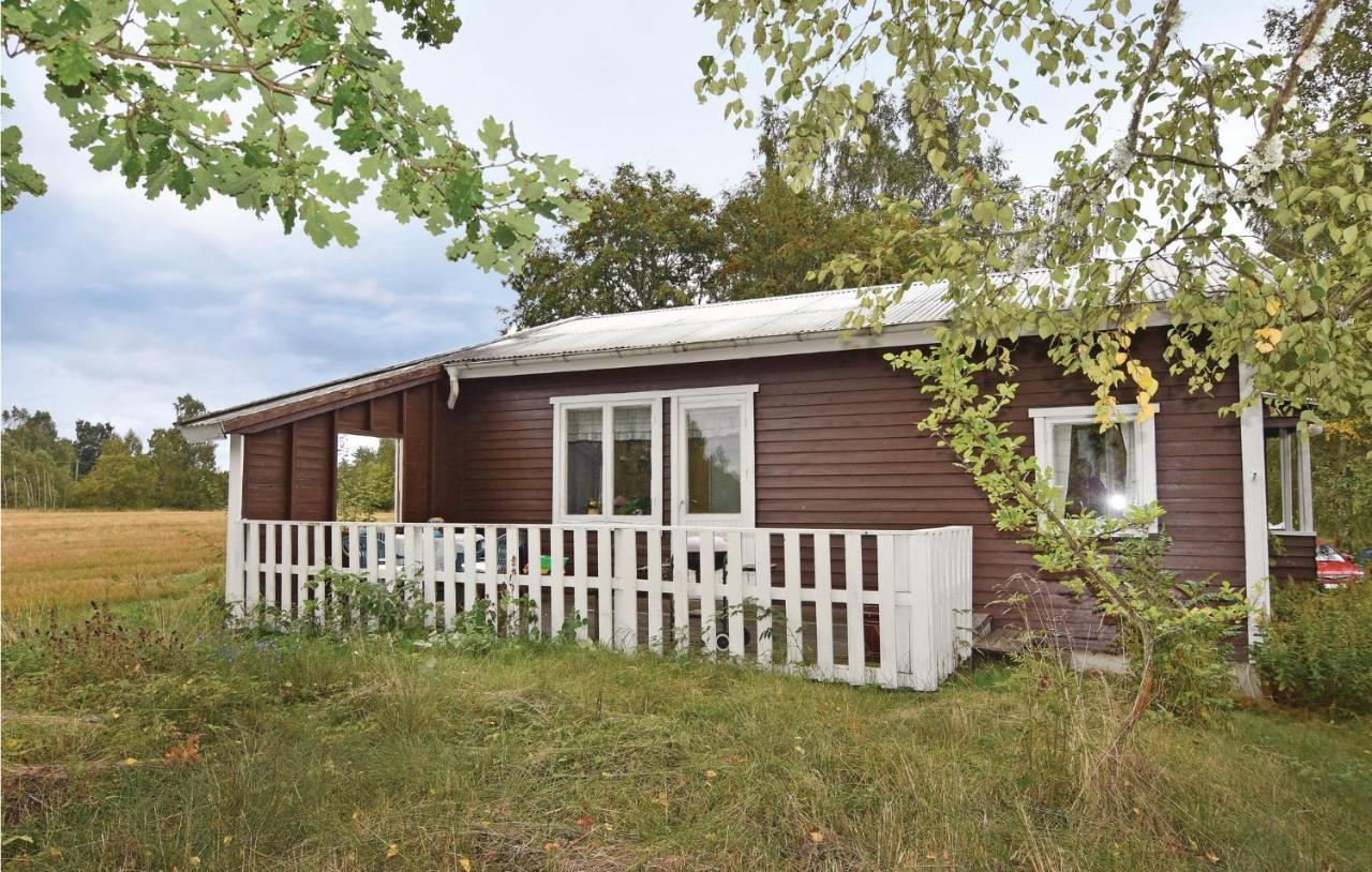 Holiday Home Falkoping 02 Satuna Bagian luar foto